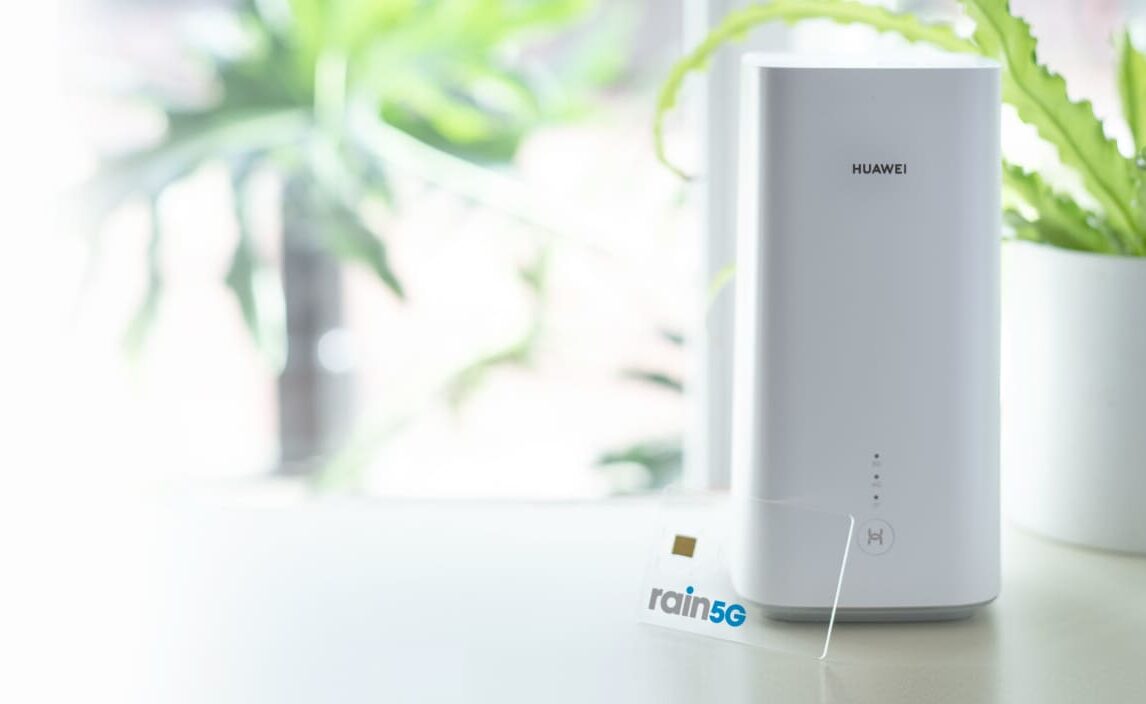 Rain R1 Rain launches a Black Friday deal for R1 - Bandwidth Blog